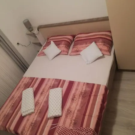 Apartman Leo